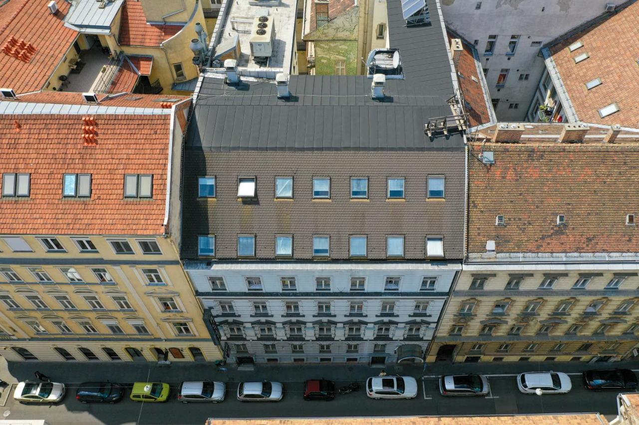 Mp Hostel بودابست المظهر الخارجي الصورة